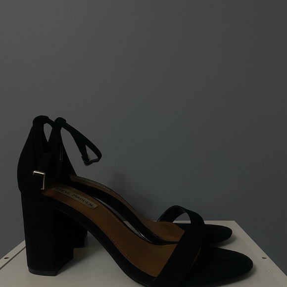 Steve Madden Dylann Black High Heels - Picture 2 of 5